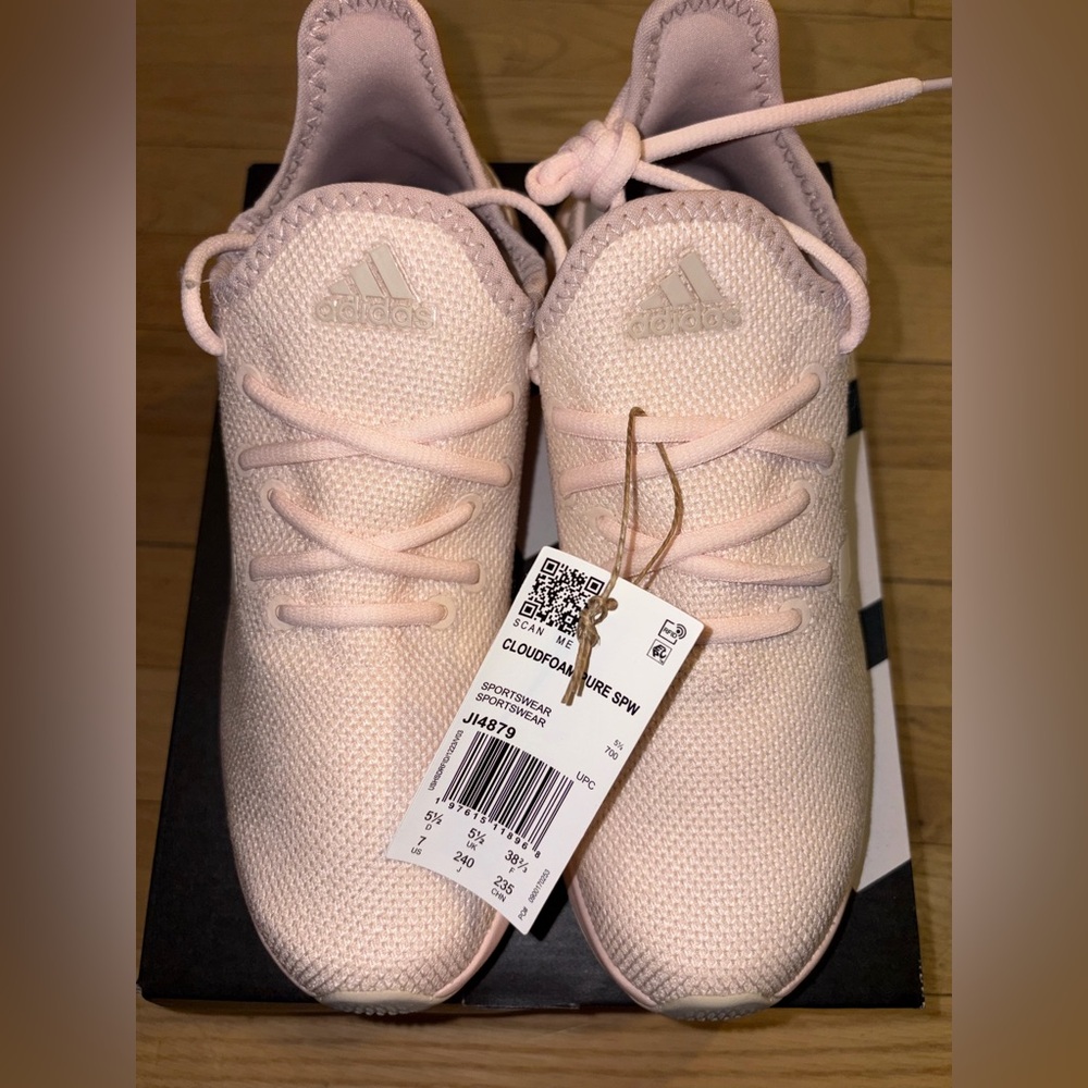 •NWT•Adidas Women’s Cloudfoam Pure SPW | Size 7 - Picture 6 of 9